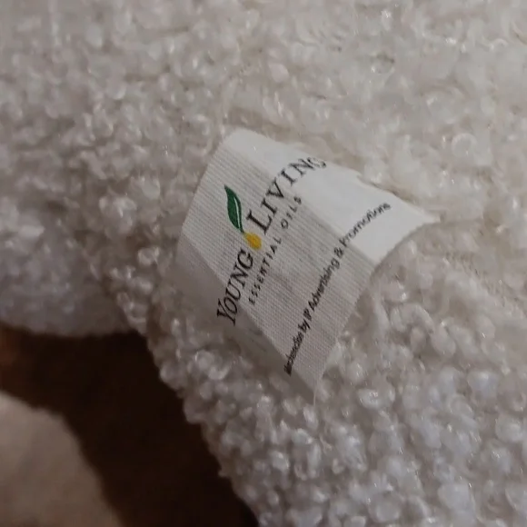 Young Living snuggle bear - Picture 3 of 8